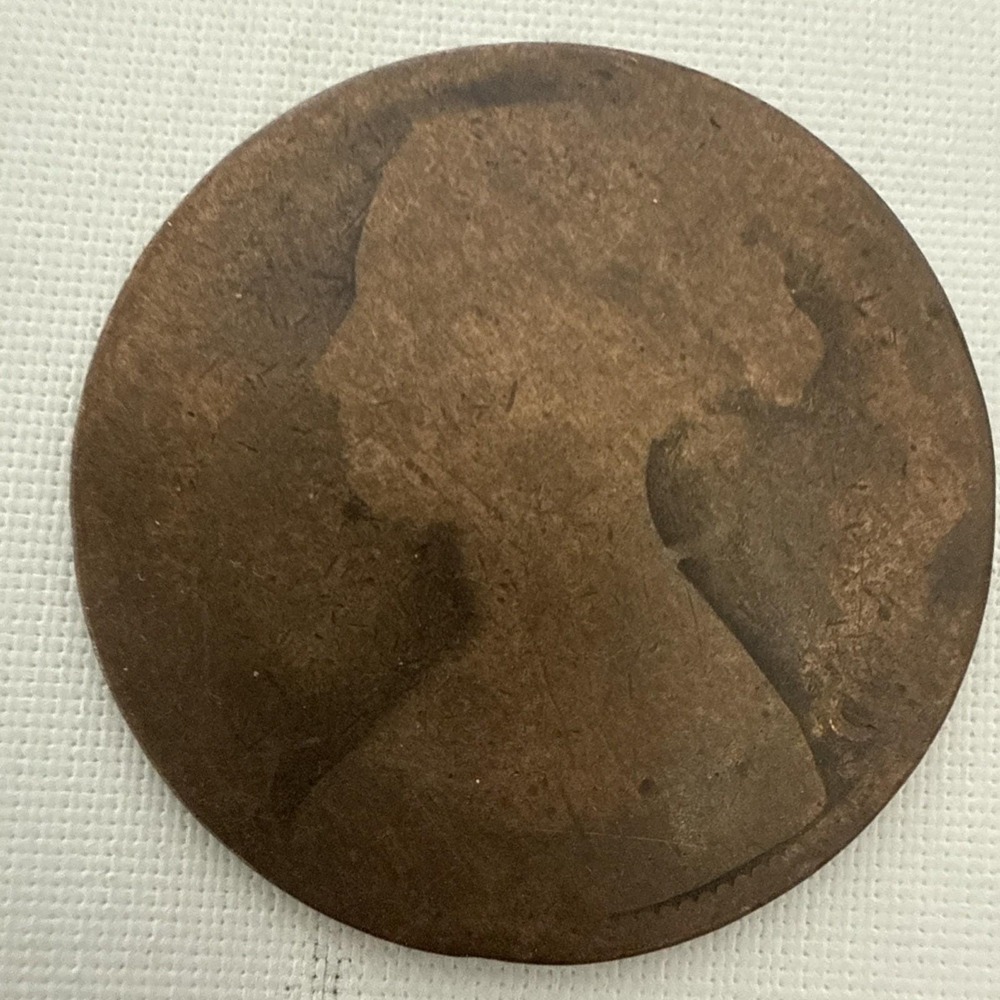 1862 VICTORIA D:G:‎ BRITT REG: F:D: One Penny Coin